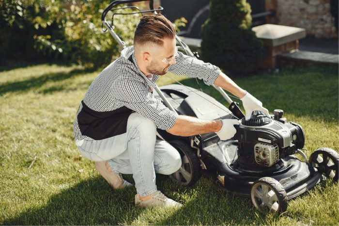 How to Diagnose 4 Common Problems with Your Lawn Mower