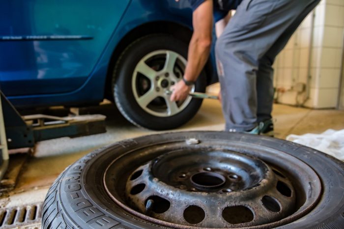 Diagnose Your Car's Tire Problems in 7 Steps